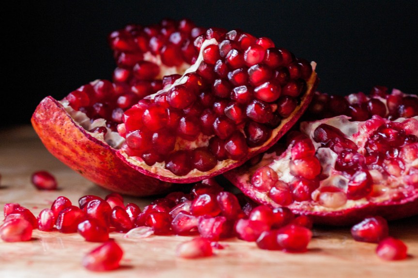 Pomegranate – Make this Fruit your&nbsp;Friend