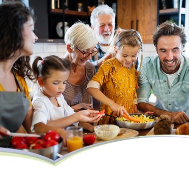 MB - Healthy aging - family cooking INT